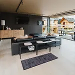 Lodge Nature Village – N°16 – 8 Personnes