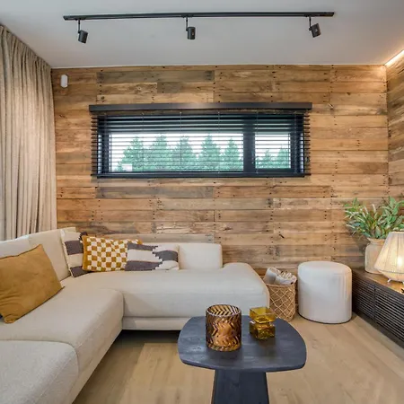 Lodge Nature Village - N°16 - 8 Personnes