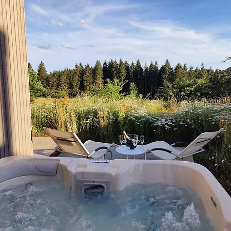 Domek letniskowy Nature Village - Timberly N°16 - 8 Personnes Avec Jacuzzi Bullange